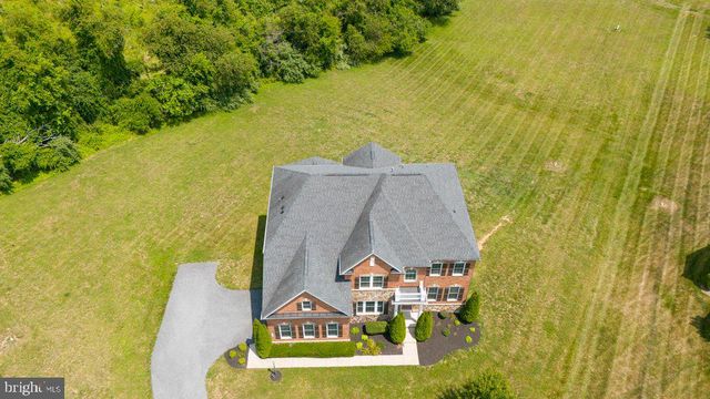 555 PARKLAND RD, Eldersburg, MD 21784