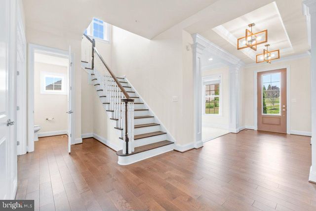 555 PARKLAND RD, Eldersburg, MD 21784