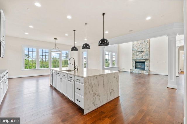 555 PARKLAND RD, Eldersburg, MD 21784