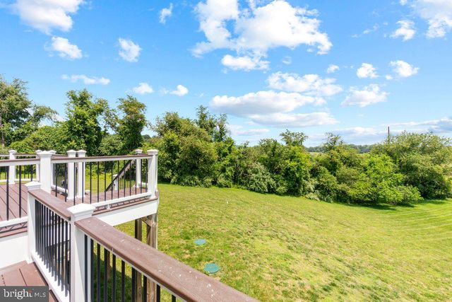 555 PARKLAND RD, Eldersburg, MD 21784