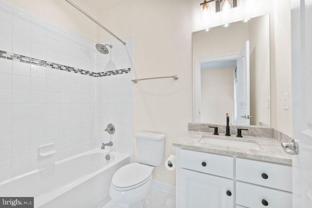 555 PARKLAND RD, Eldersburg, MD 21784