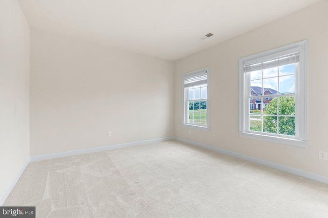 555 PARKLAND RD, Eldersburg, MD 21784