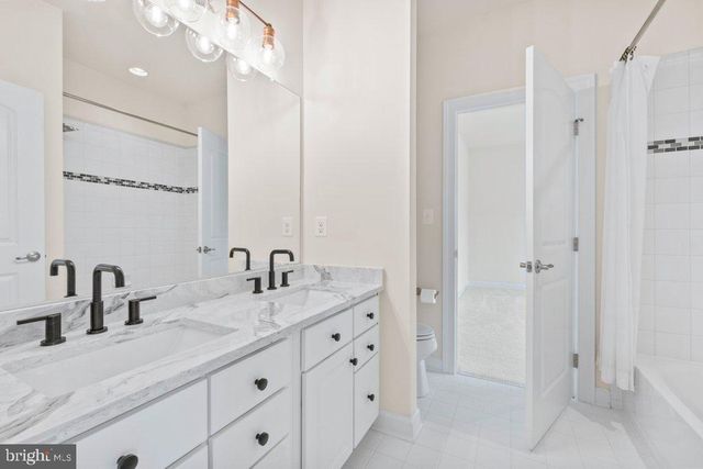 555 PARKLAND RD, Eldersburg, MD 21784