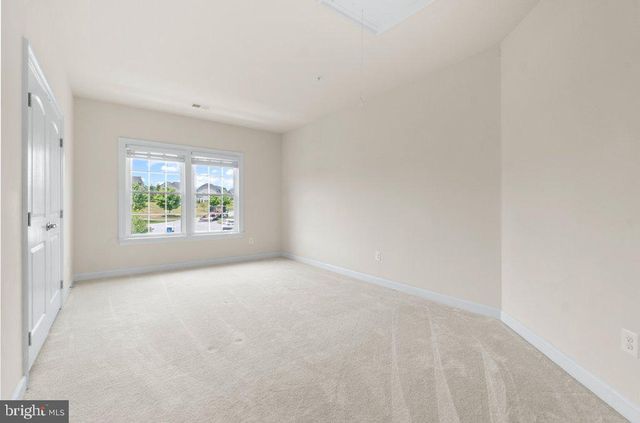 555 PARKLAND RD, Eldersburg, MD 21784