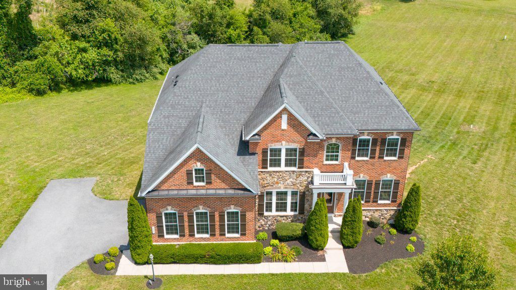 555 PARKLAND RD, Eldersburg, MD 21784