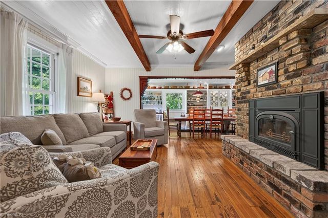 2067 Bethlehem Church Road NE, Floyd, VA 24091