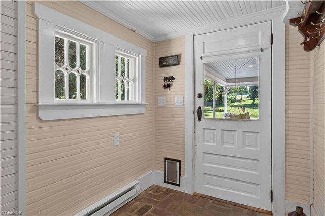 2067 Bethlehem Church Road NE, Floyd, VA 24091