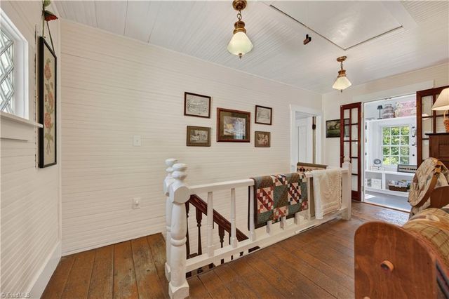 2067 Bethlehem Church Road NE, Floyd, VA 24091