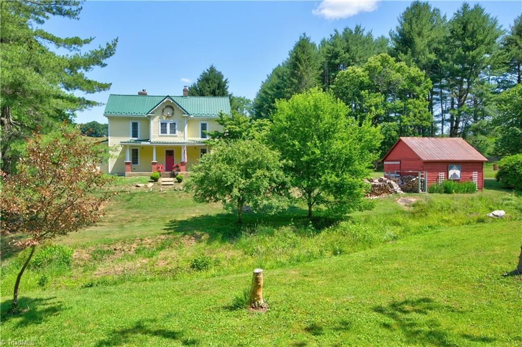 2067 Bethlehem Church Road NE, Floyd, VA 24091