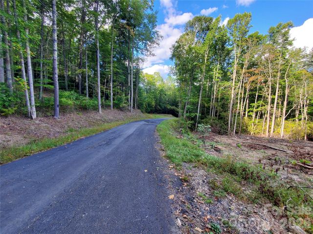 Lot 32 Parkwood Hill Road 32, Spruce Pine, NC 28777