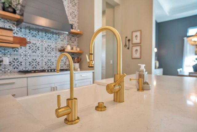 13093 LESSING AVENUE, Orlando, FL 32827