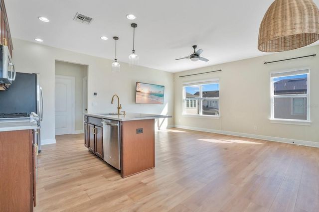 13093 LESSING AVENUE, Orlando, FL 32827