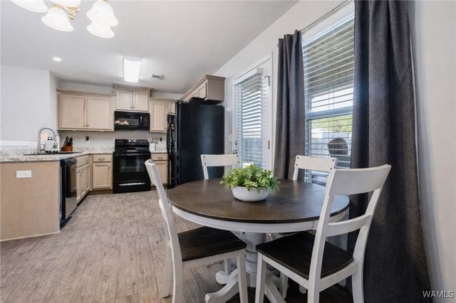 16161 Stone Ridge Pkwy, Brookwood, AL 35444