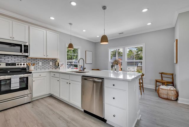 495 Rosemary Ln., North Myrtle Beach, SC 29582