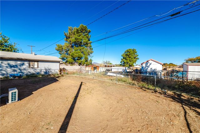 3765 E Lum Avenue, Kingman, AZ 86409