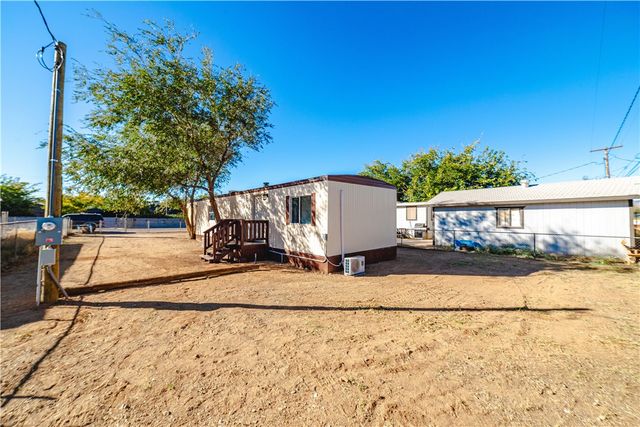 3765 E Lum Avenue, Kingman, AZ 86409