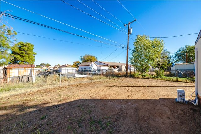 3765 E Lum Avenue, Kingman, AZ 86409