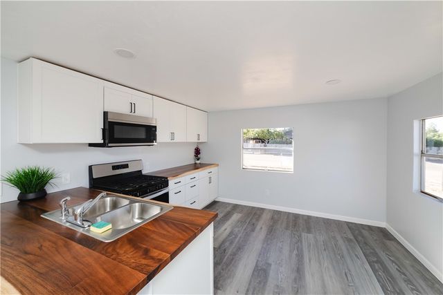 3765 E Lum Avenue, Kingman, AZ 86409