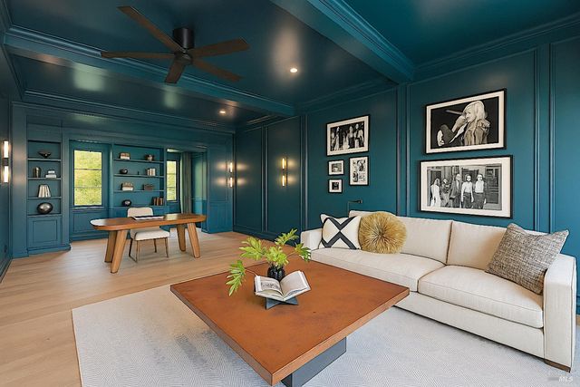 987 Mark West Springs Rd, Santa Rosa, CA 95404