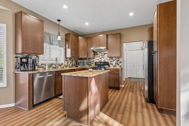 14978 Valley View Drive, Savage, MN 55378