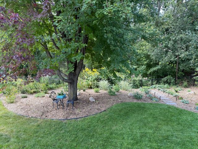 14978 Valley View Drive, Savage, MN 55378