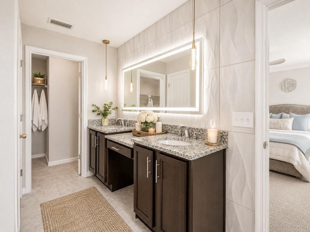 Image 20 of property listing at 2601 E LAKE AVENUE A, Tampa, FL 33610