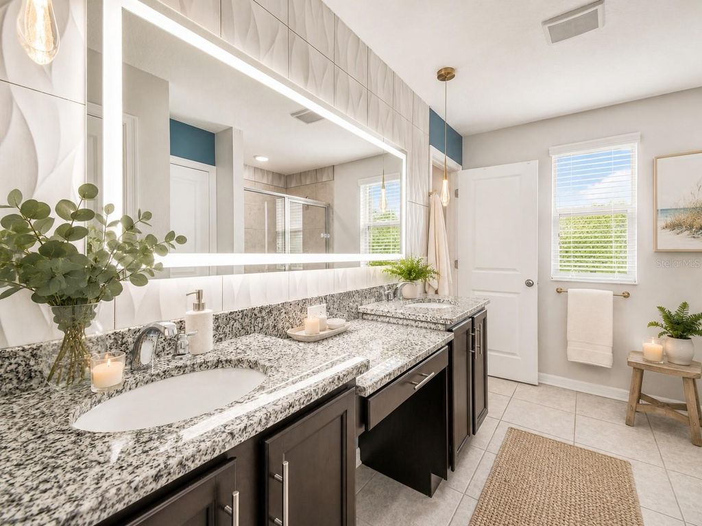 Image 21 of property listing at 2601 E LAKE AVENUE A, Tampa, FL 33610