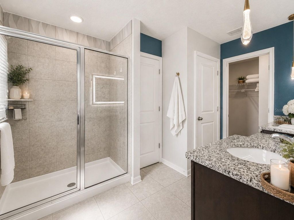 Image 22 of property listing at 2601 E LAKE AVENUE A, Tampa, FL 33610
