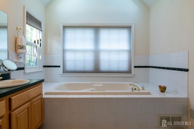 5 Newell Street, Hillsborough, NJ 08844
