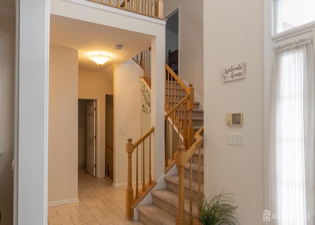 5 Newell Street, Hillsborough, NJ 08844