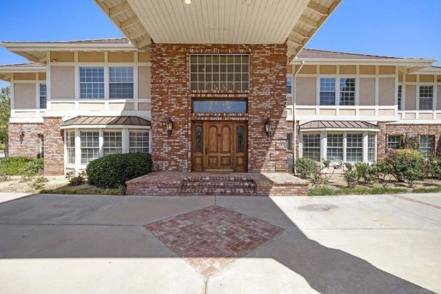 36910 Pauba Rd, Temecula, CA 92592