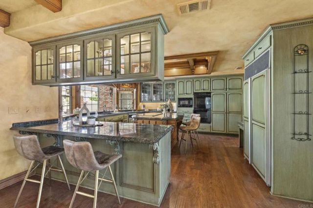 36910 Pauba Rd, Temecula, CA 92592