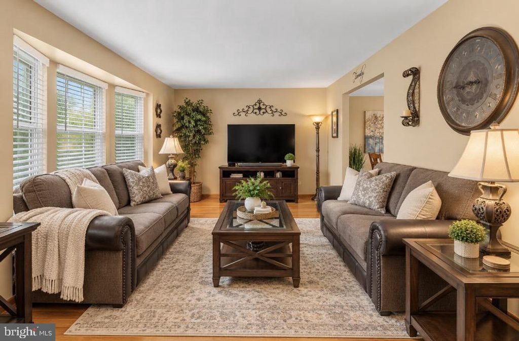 24 WINDING, UPPER CHICHESTER, PA 19061 — photo 3