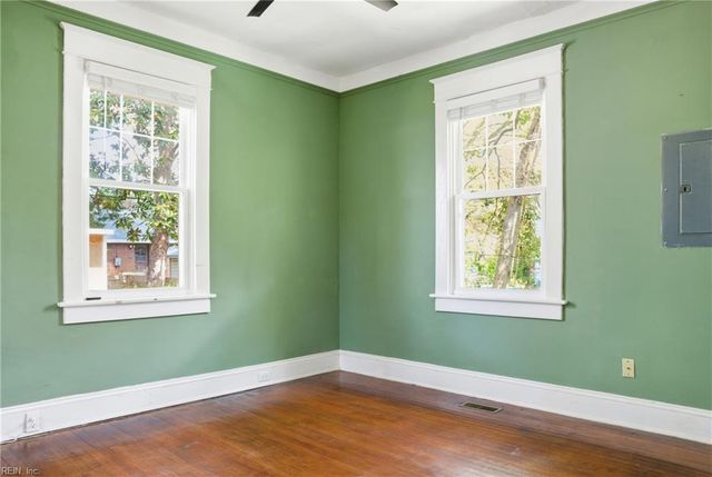 714 Delaware AVE, Norfolk, VA 23508