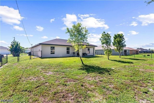 632 NE 2nd AVE, Cape Coral, FL 33909