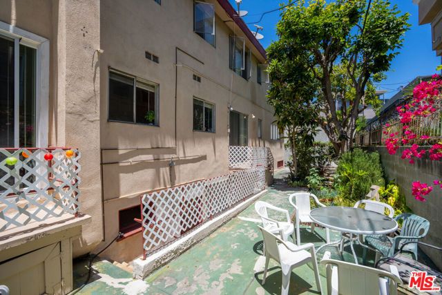 720 S Plymouth Boulevard, Los Angeles, CA 90005