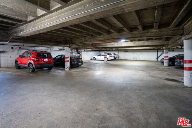 720 S Plymouth Boulevard, Los Angeles, CA 90005