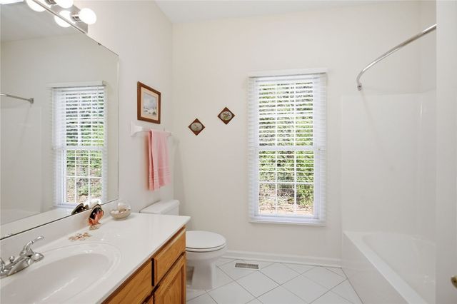 133 South Port Drive, Seneca, SC 29672