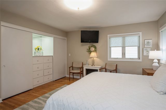 2105 Park Avenue, Des Moines, IA 50321