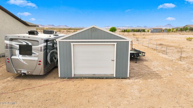 33201 W Siesta Way, Tonopah, AZ 85354