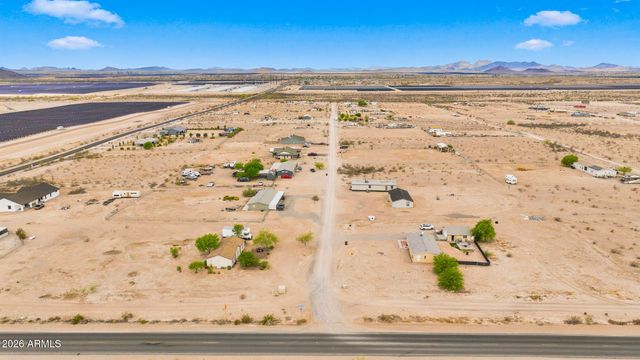 33201 W Siesta Way, Tonopah, AZ 85354
