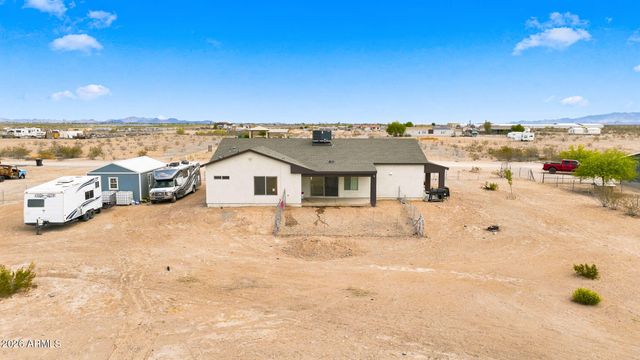 33201 W Siesta Way, Tonopah, AZ 85354