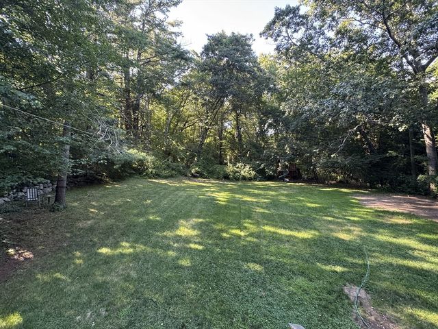 36 Mary Lou Avenue, Westport, MA 02790