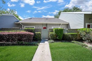 12916 Wirevine Lane 243, Houston, TX 77072