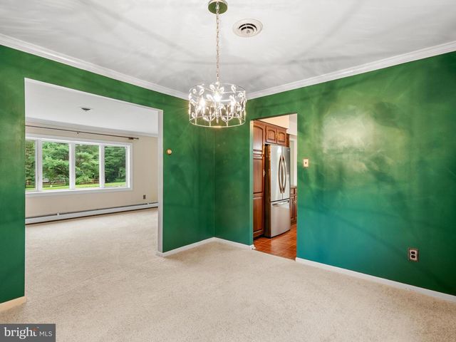 713 CYNTHIA LN, West Chester, PA 19380