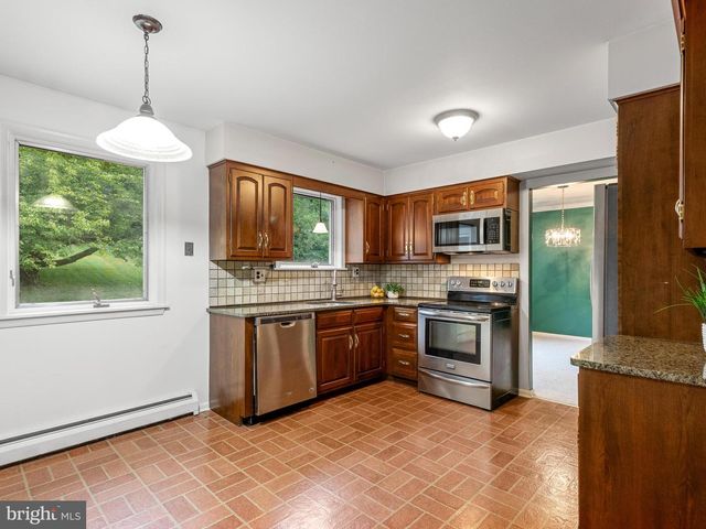 713 CYNTHIA LN, West Chester, PA 19380