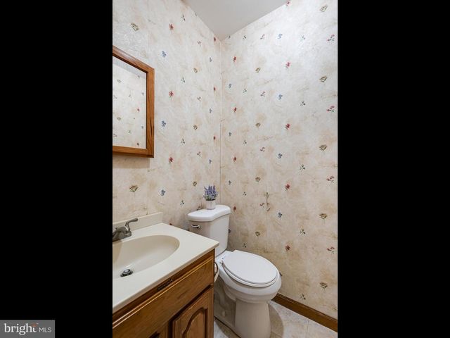 713 CYNTHIA LN, West Chester, PA 19380