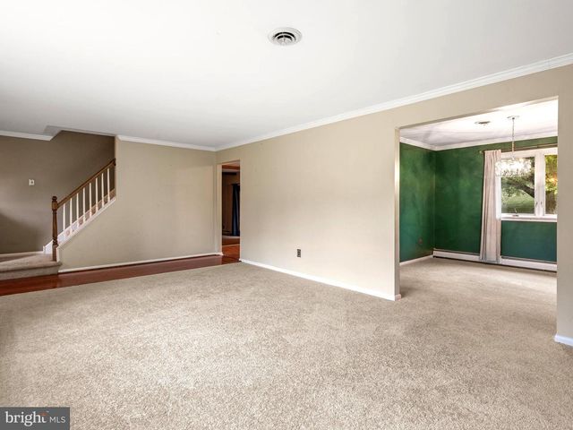 713 CYNTHIA LN, West Chester, PA 19380