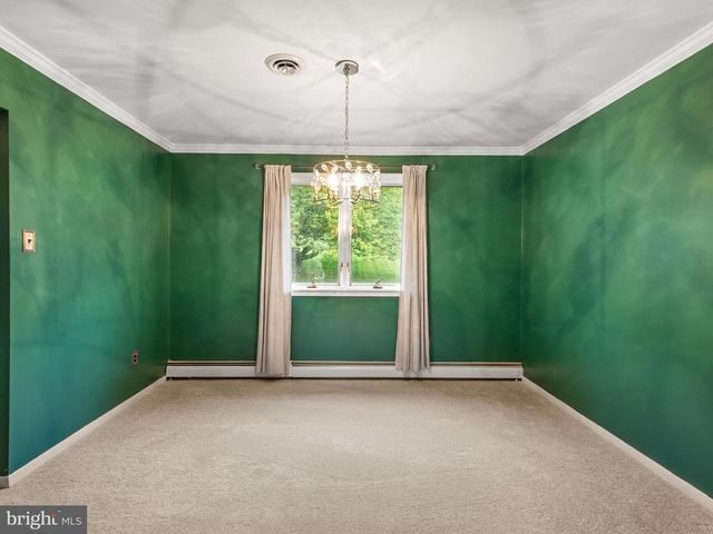 713 CYNTHIA LN, West Chester, PA 19380