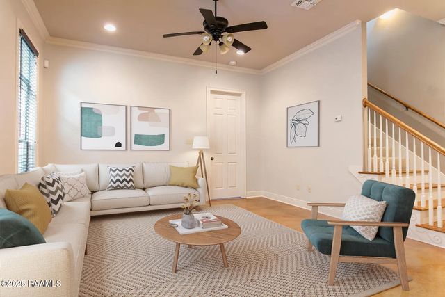 125 Villa Park Lane, Lafayette, LA 70508